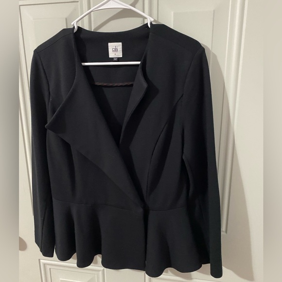 CAbi Jackets & Blazers - Cabi size 6 black blazer 3/4 sleeve